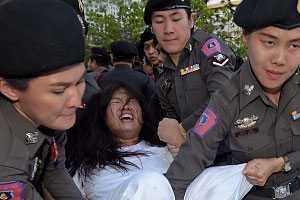 Thai Wedding Bride